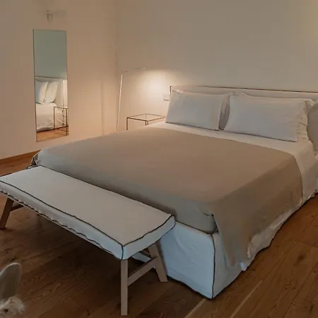 Palazzo Console Oda ve Kahvaltı 4*