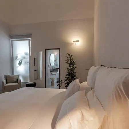 Oda ve Kahvaltı Palazzo Console 4*